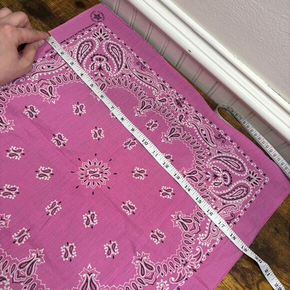 Vintage Wamcraft Pink Paisley Bandana Scarf Western Cowgirl Cotton Made In USA - Picture 6 of 6